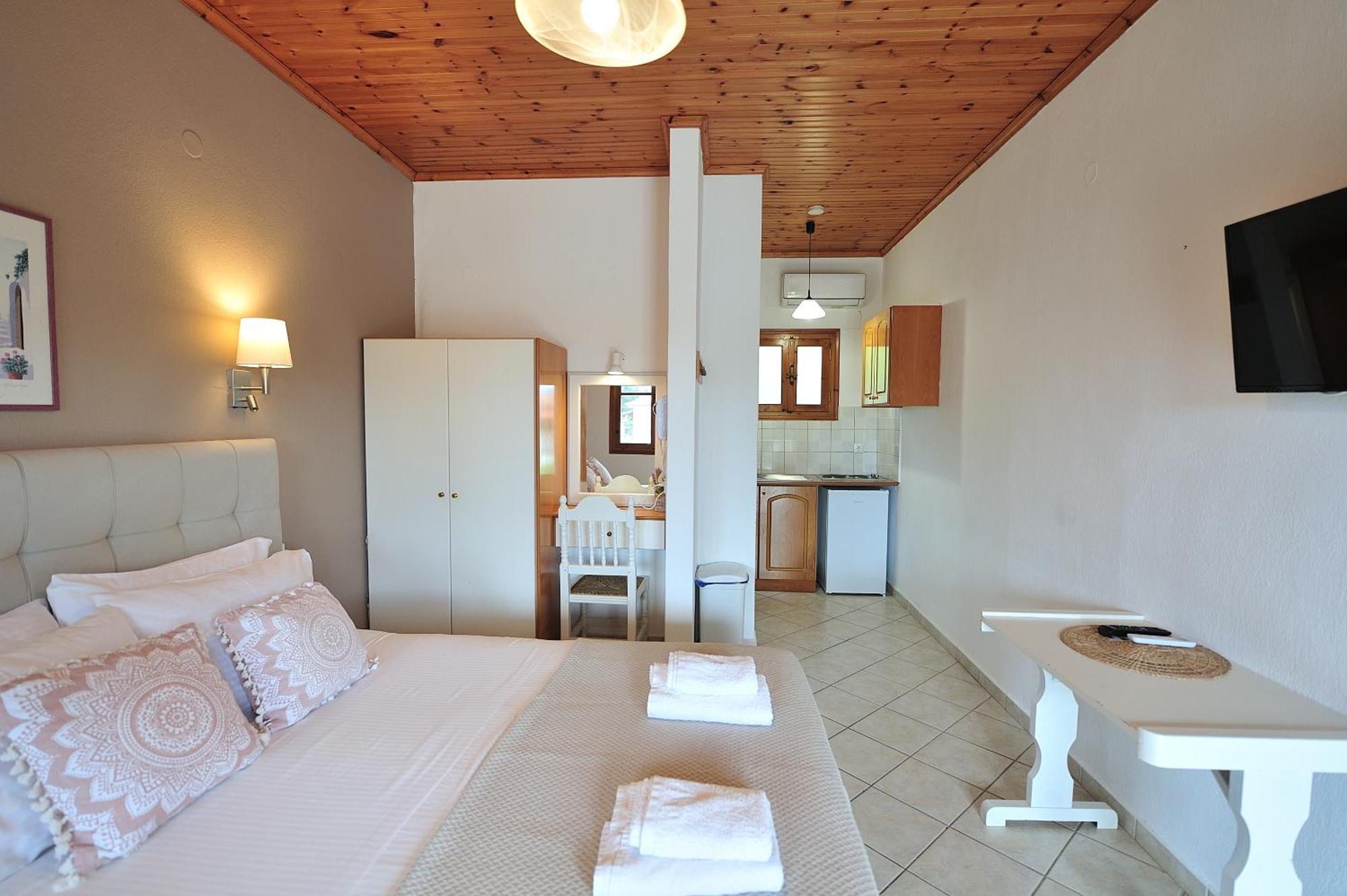 Vista Mare Skiathos Kolios Exterior photo